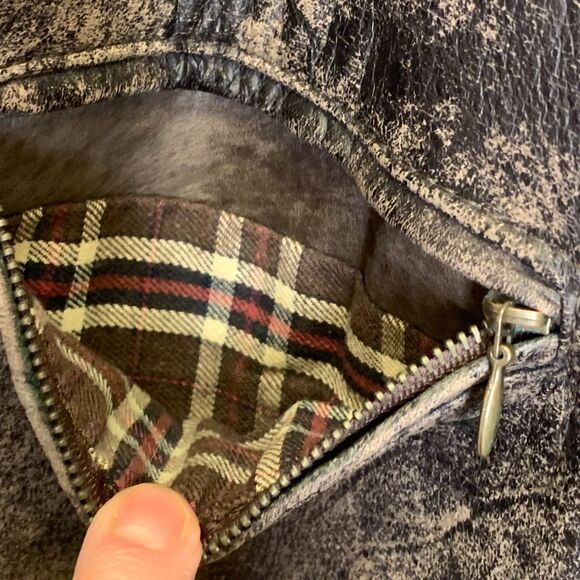Vintage Banana Republic Leather Vest Hunting Bomber Travel Streetwear Grunge Lg - Picture 10 of 15
